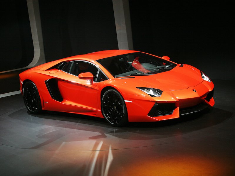 Lamborghini Aventador Reviews | Research Cars with CARFAX