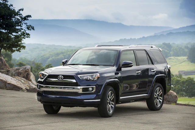 2017 Toyota 4Runner Review | CARFAX Vehicle Research