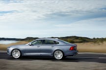 2017 Volvo S90 Exterior