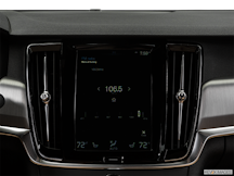 2017 Volvo S90 Closeup of radio head unit