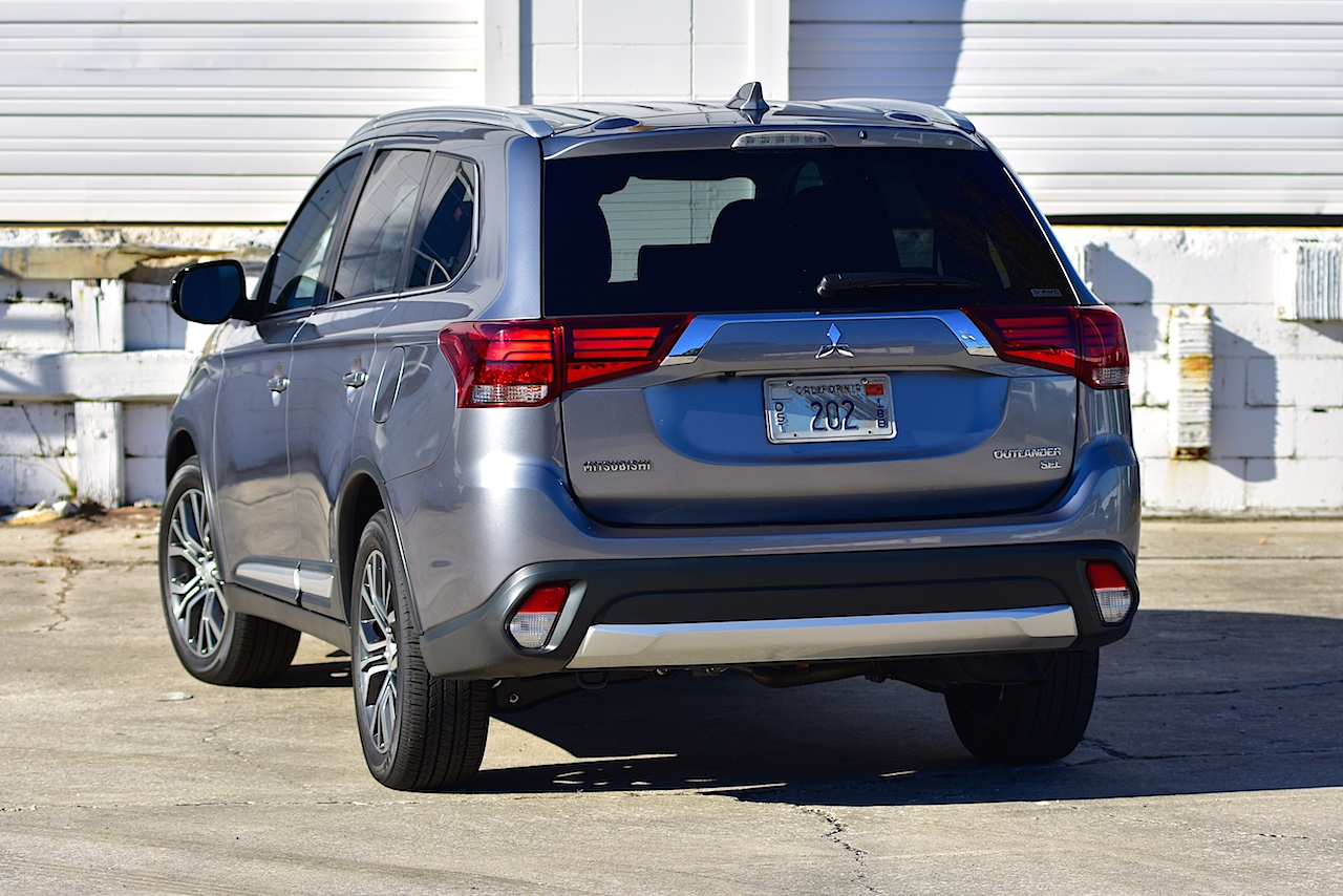 2019 Mitsubishi Outlander PHEV GT S-AWC Test Drive And Review: Present And  Accounted For