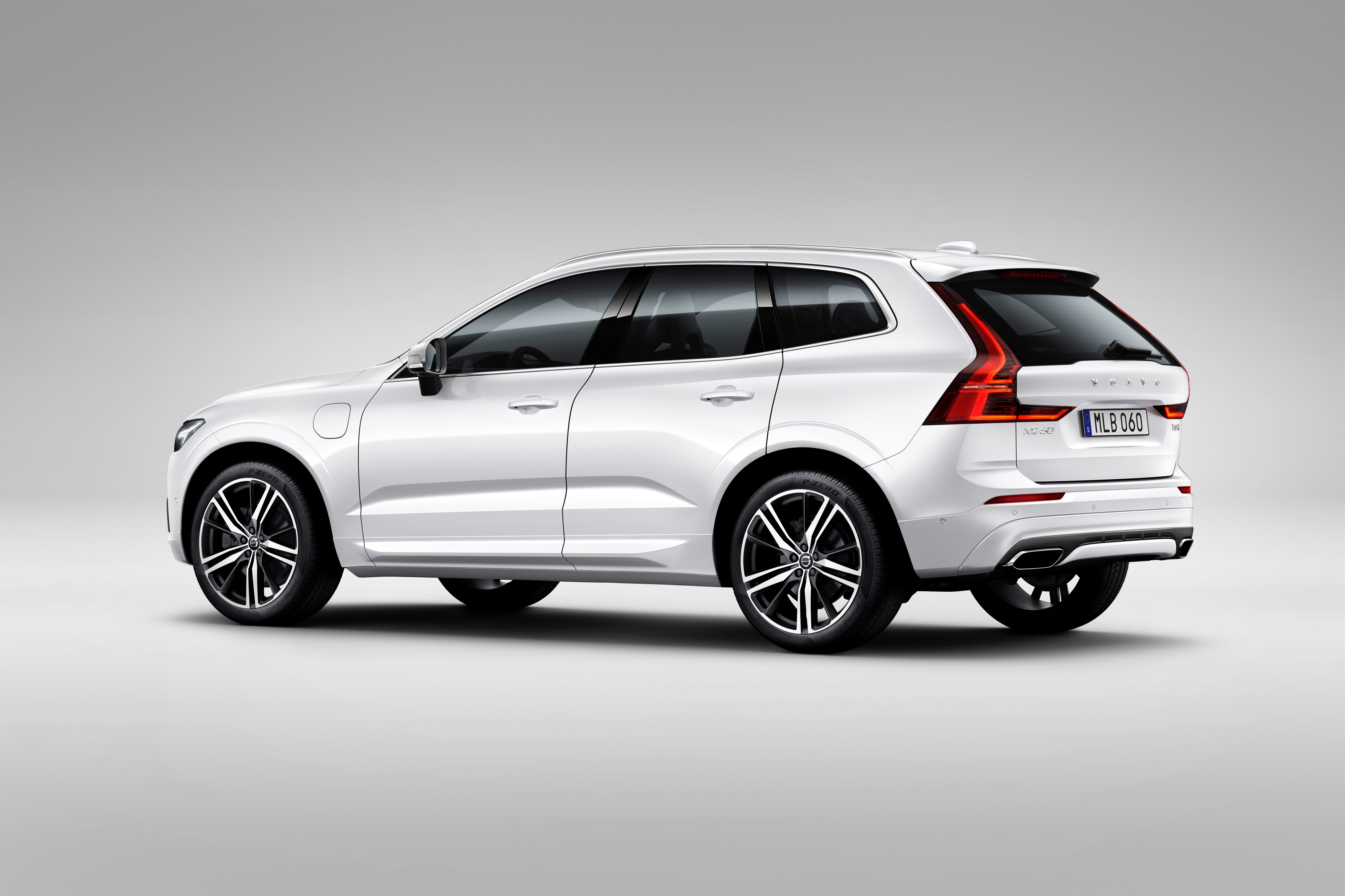 2018 Volvo XC60 Reviews, Insights, and Specs