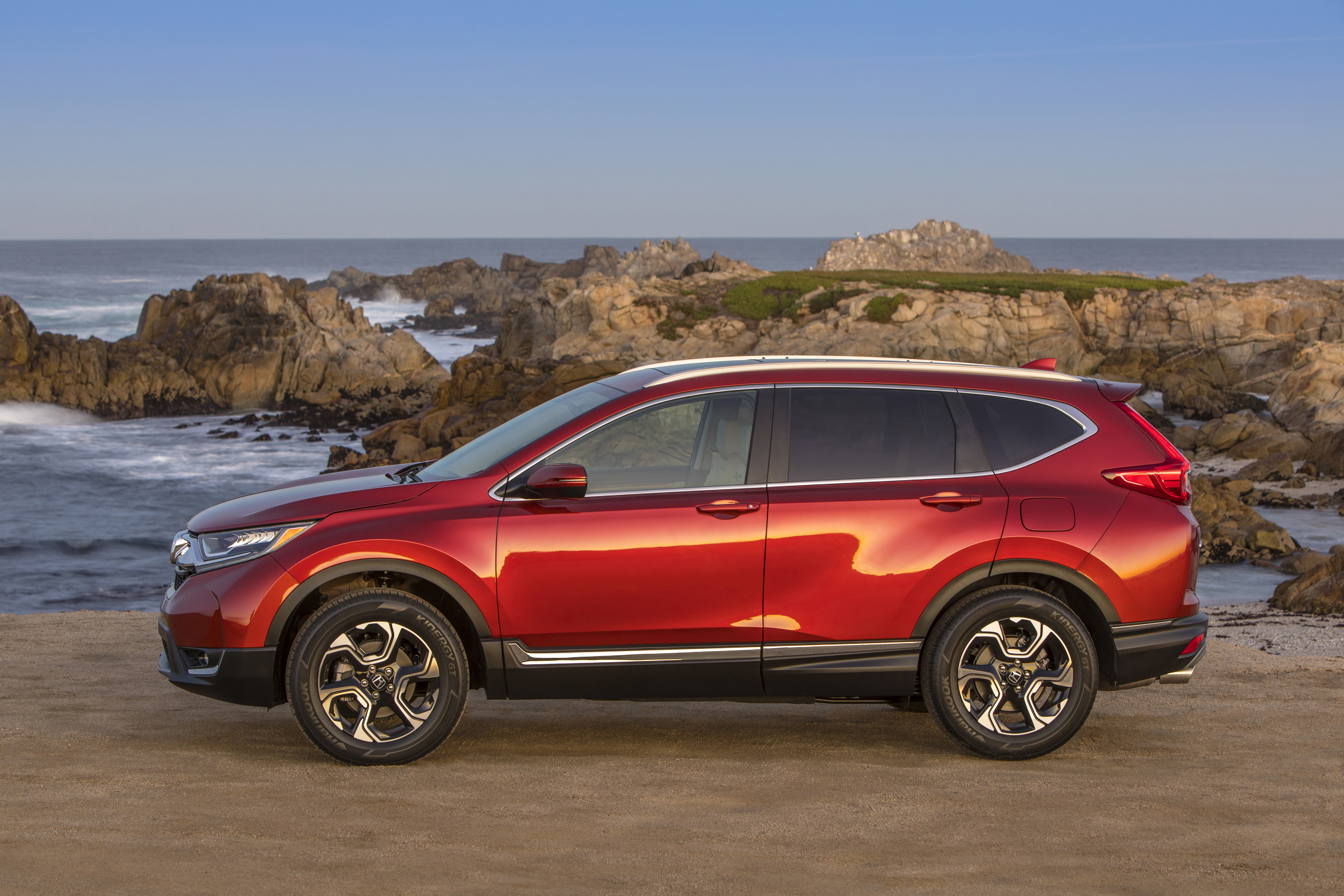 2019 Honda CR-V Reviews, Insights, and Specs