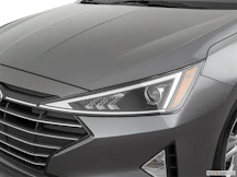 2019 Hyundai ELANTRA Drivers Side Headlight