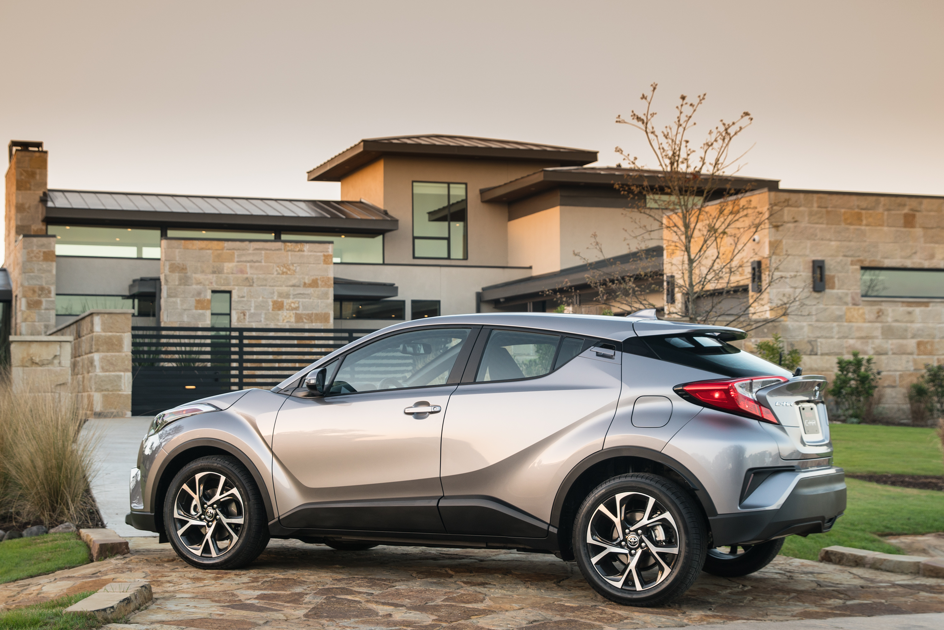 2019 Toyota C-HR Reviews, Insights, and Specs