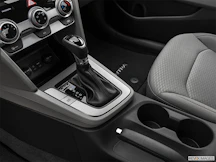 2020 Hyundai ELANTRA Gear shifter/center console