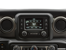 2020 Jeep Wrangler Closeup of radio head unit