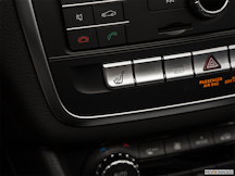 2020 Mercedes-Benz GLA Heated Seats Control