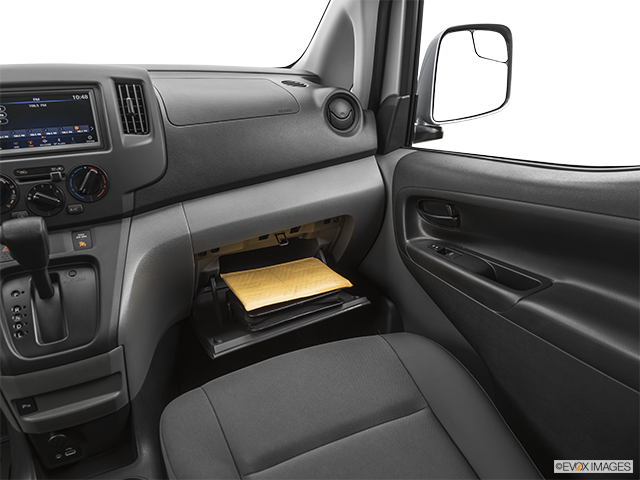 2021 Nissan NV200 Compact Cargo Interior Dimensions: Seating